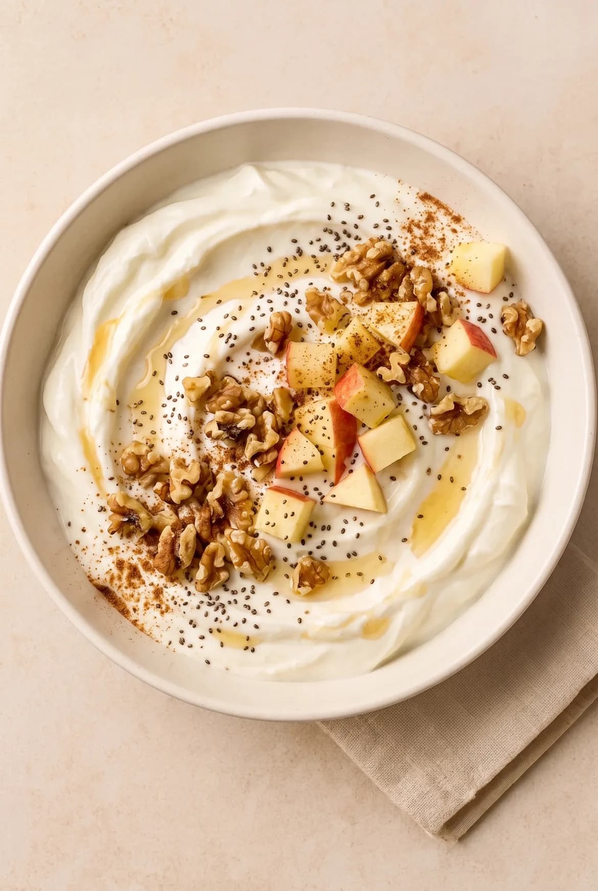 Griechischer Joghurt mit Walnüssen und Honig