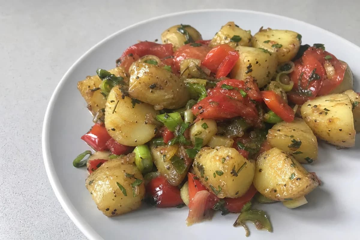 Bunte Gemüse-Kartoffel-Pfanne