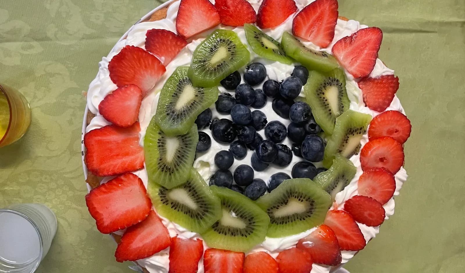 Vegane Beeren-Traum-Torte