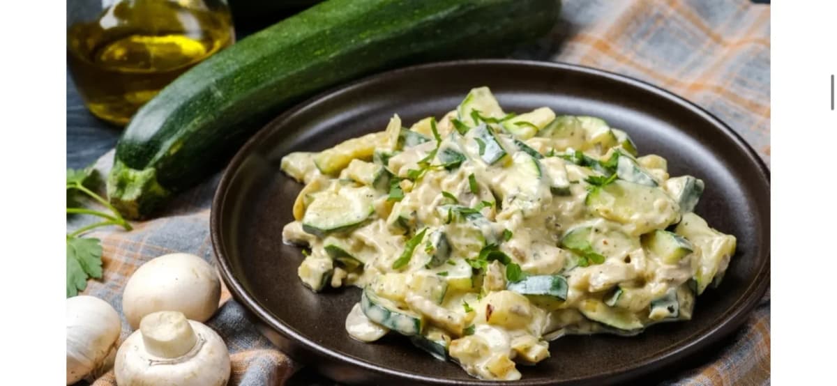 Cremige Zucchini-Pfanne