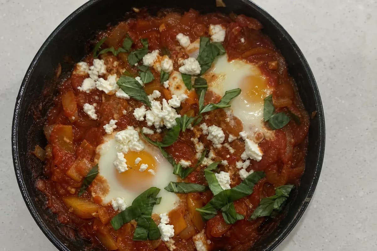 Wärmendes Shakshuka